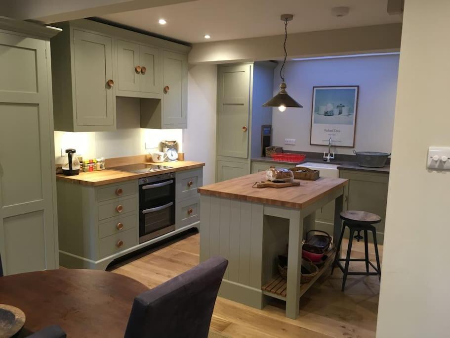St Anthony'S, Bright Perkily Decorated 3 Bedroom House Ampleforth Exterior photo